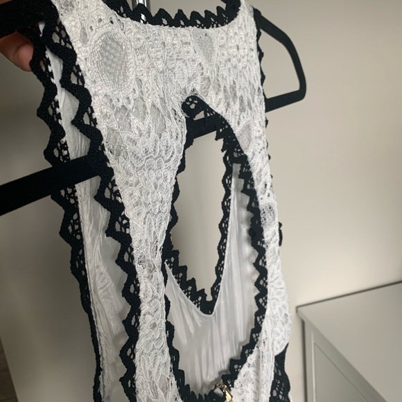 Lace formal dress NEW condition - Picture 6 of 8